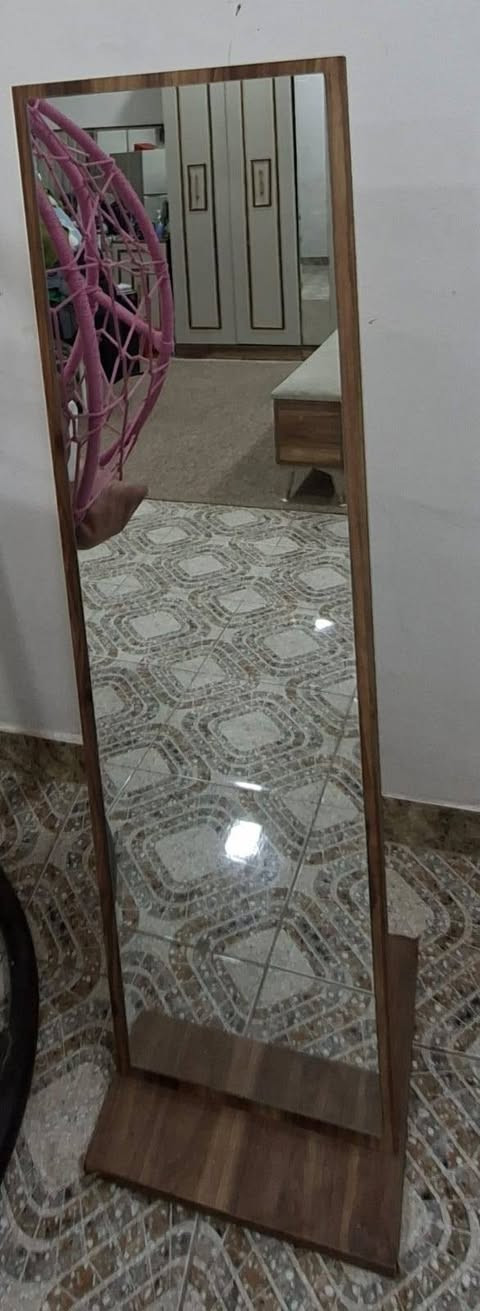 للبيع
غرفة تركية 10 قطع بدون ضرر....للأستفسار *********** واتساب
