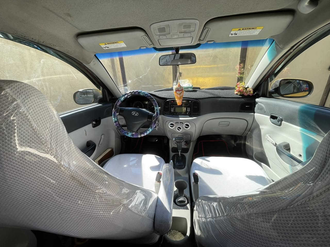 السلام عليكم اكسنت 2011سياره جاهزه من كل النواحي محرك وگير شرط ظررها جاملغ الگدام بدون داخل وسياره كود واحد غرامات وهيئه صفر  كابون بانزين بيها شرط التحويل رقم نينوى سعر خابر وتدلل ***********
