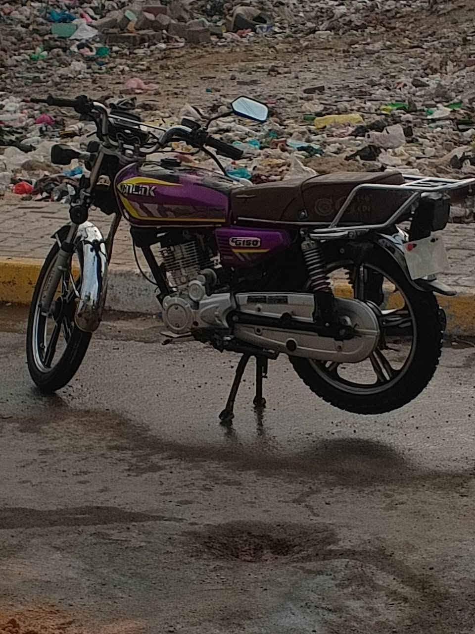 دراجه موديل 24 
مكاني الحسينيه 
600
***********
