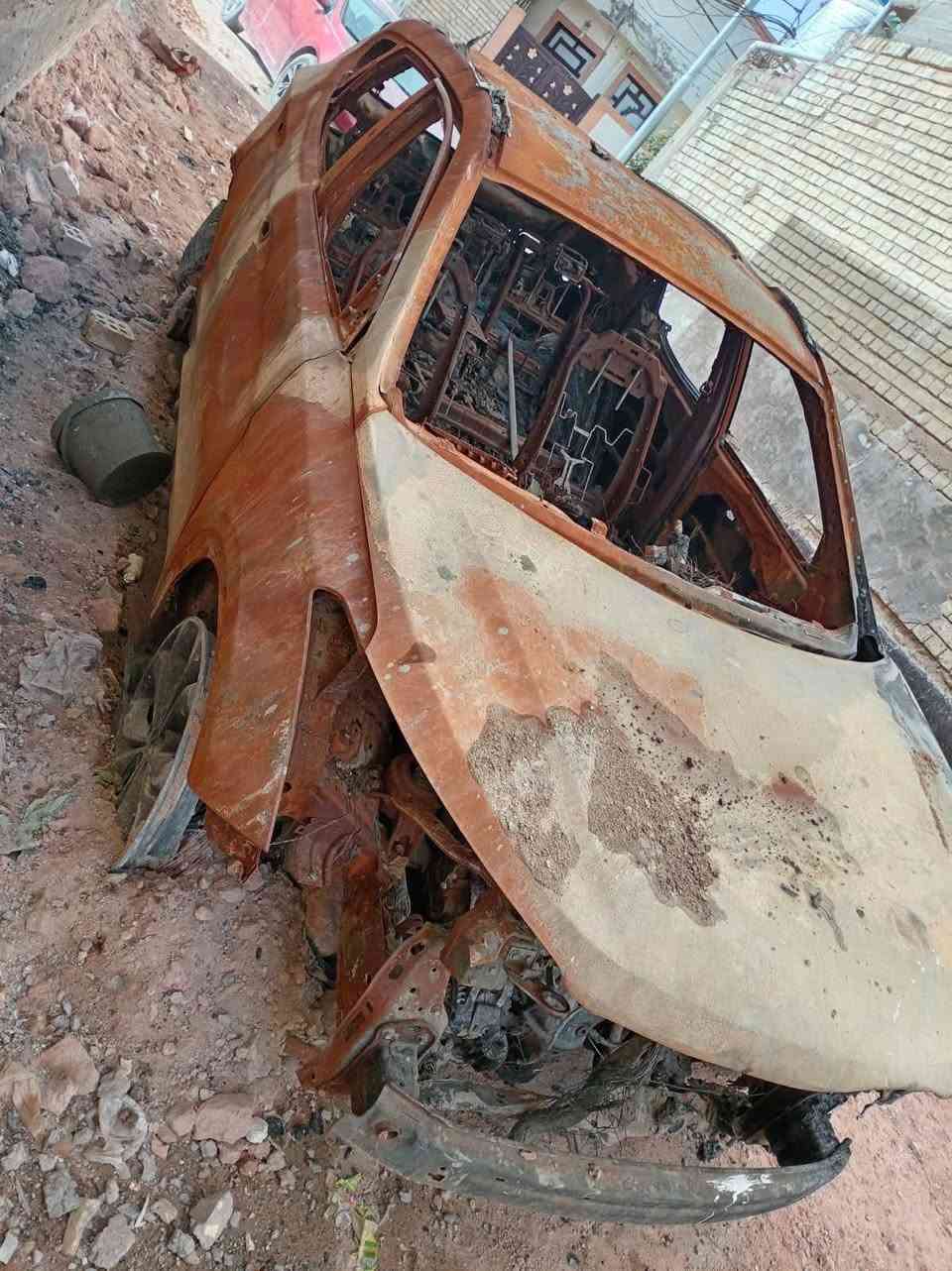 سلام عليكم
سنتافي محروقة موديل ٢٠١٥ رقم نجف مكينه ٦ سلندر ٧ راكب السعر ٤٥ 
ارفعوا المنشور بكلمه يالله
للاستفسار ***********
