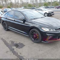 🚨 تنويه مهم هذه السيارة معروضة في المزاد الأمريكي 🇺🇸 والمزايدة والشراء...