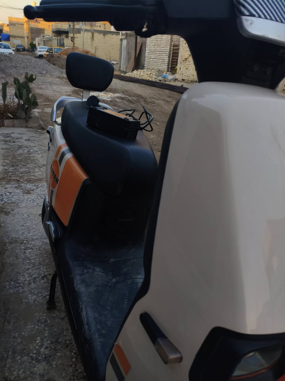 السلام عليكم دراجه ريان كل عطل مابيها اي نقص مابيها دراجه نضيفه تاخذها منيمي ضمان التريته  مكاني بغداد بلديات لل تواصل ***********
