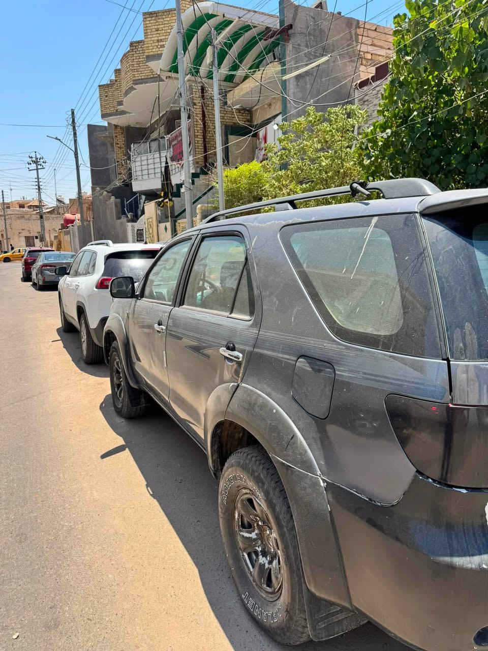 يا الله
السعر 90 ورقة  وبيها مجال 

فورجنر 2006 

محرك 6 سلندر 4000cc

قطعتين تبريد 

لو گير

7 راكب

ما مصبوغة 

كير ومكينة مكفولات 

ممشاها 350 الف 

رقمها ميسان 

1330 A 13

مكلف بالنشر للاستفسار 

***********
