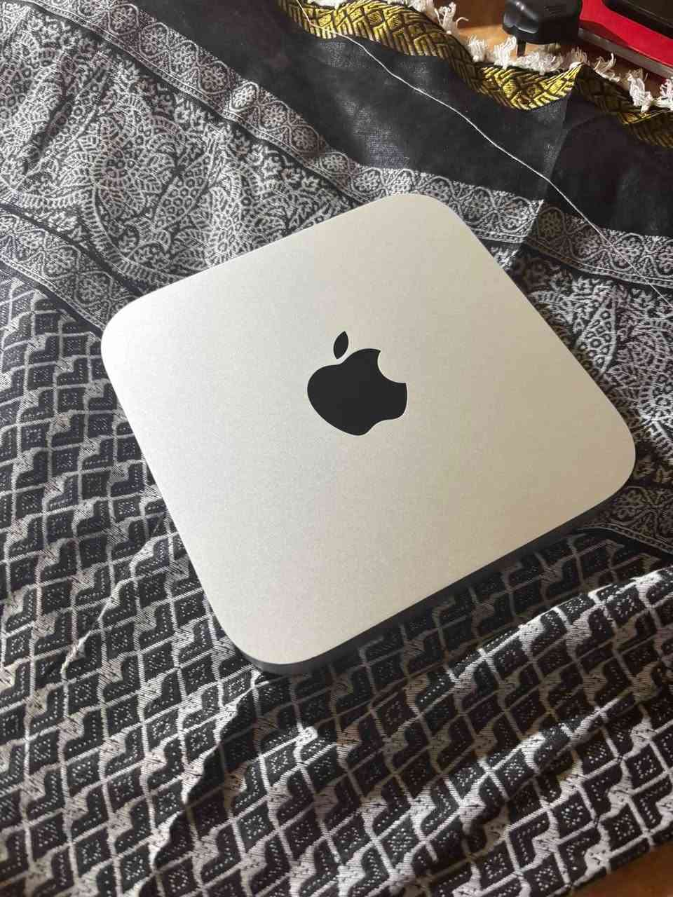 السلام عليكم
ميني كيس mac للبيع السعر 100 الف
موديل Mac mini (Late 2014)
المعالج ci5 جيل الرابع
الرام 4G ddr3
الهارد 500 SSD
نظامين للتشغيل وندوز 11 برو مفعل ونظام ميونتري
توصيل مجاني النجف, العراق


**إذا كنت صاحب هذا الإعلان وتريد حذفه لأي سبب، رجاءا أرسل رسالة إلى الدعم الفني**