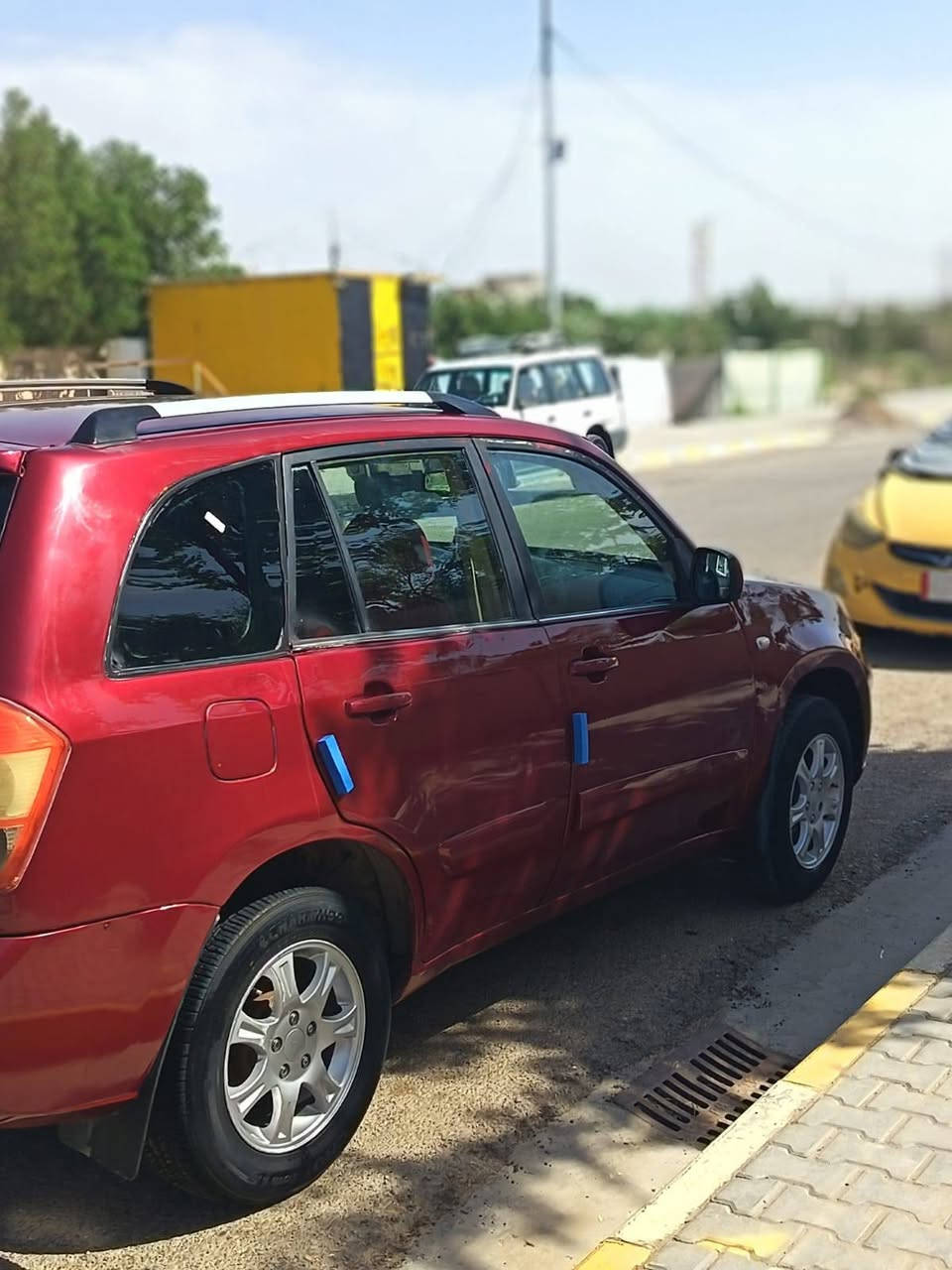 سلام عليكم سيارة للبيع موديل ١٣ سعر ٤٢ وبيها مجال قليل مصبوغة صبغ عام لجماليه ***********
