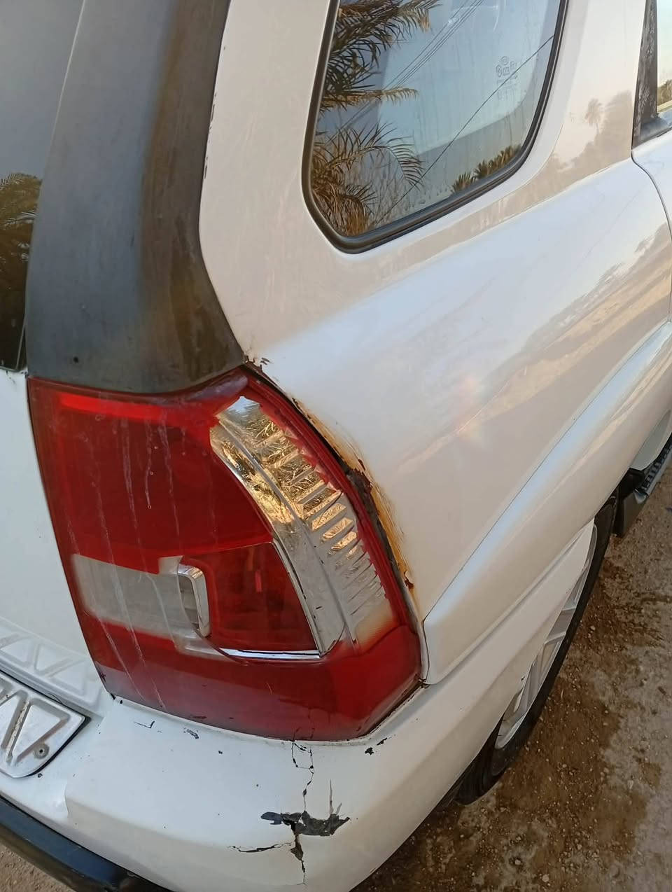 يا الله
سلام عليكم 
سبورتج 2009للبيع
سياره حلوه ونضيفه
تبريد تدفئه شغال
محرك 2000
رقم بغداد انكليزي
سياره أبسمي
تحويل ثاني يوم
دواخله نضيفه لون بيجي
ضرر موضح بلصور
ضرره سياره جاملغ امامي عكس سايق وقرب البك لايت عكس سايق  الضرر بدون تصليح واضح بالصوره 
وباب السائق صبغ قليل
وباقي مابي شي
السعر: 120
رقم: ***********
غير متواجد على الفيس
مكان السياره بابل ناحيه النيل
