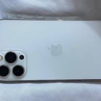 للبيع iPhone 13 Pro Max الذاكرة: 256GB اللون: ابيض نسبة البطارية: 92% ...