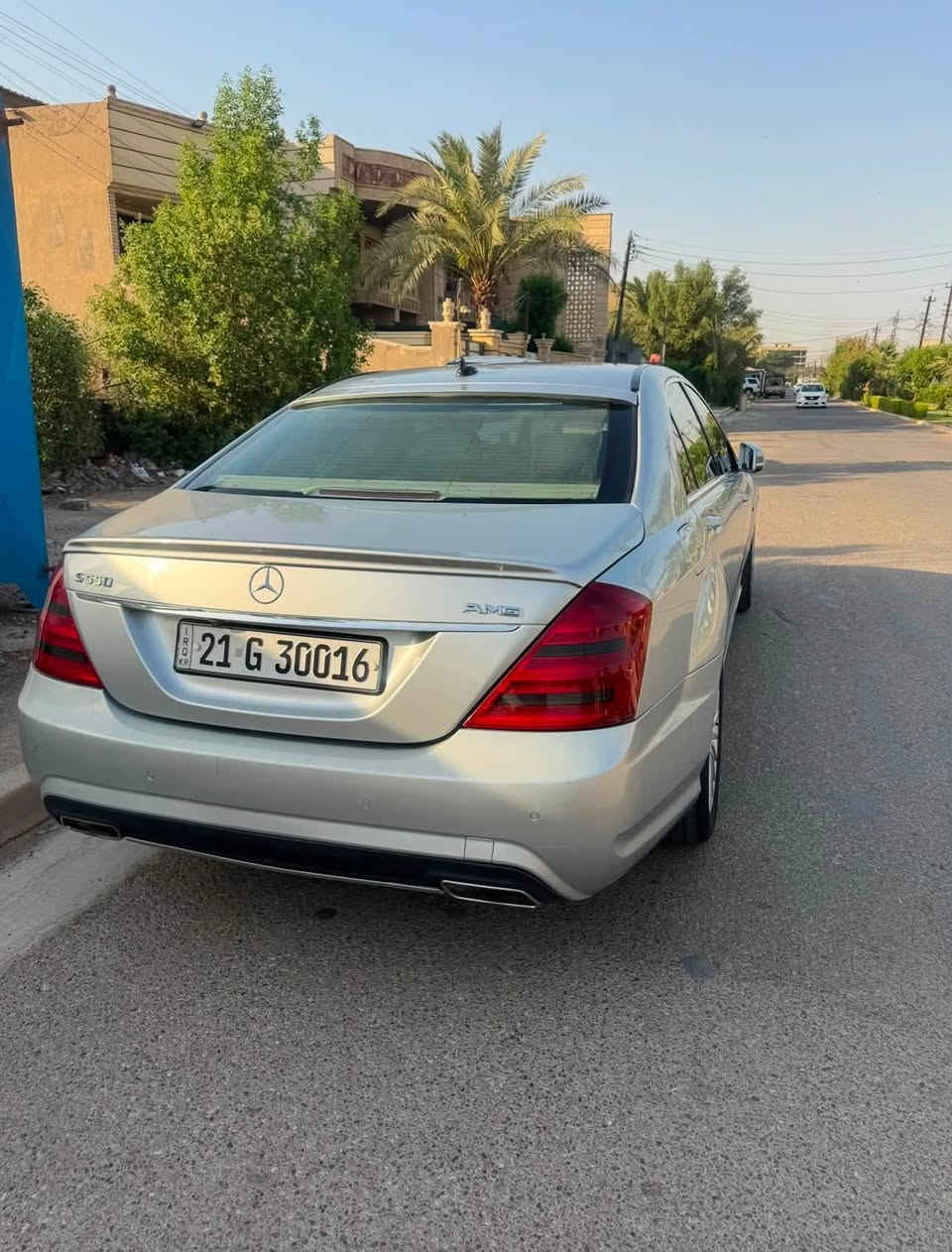 ٢٠٠٧ محدثه ٢٠١٣ السعر ١٤٠ ورقه
***********

