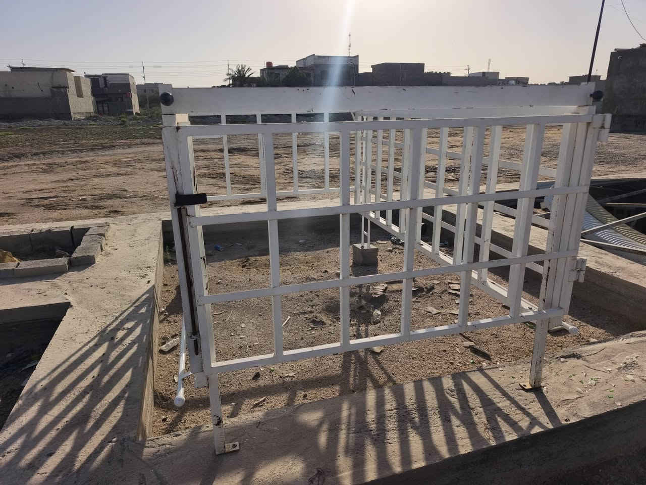 محجر بنكو نثيه للبيع
***********
