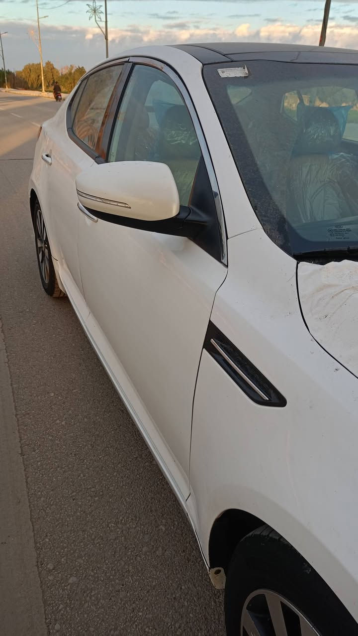 كيا اوبتيما 2011 خليجي 
مكينه 2400 وكير كارتون
جرس 120 يدك
رقم بغداد دولي هزه جديده
سنويه ل 30
تخم تاير حداديه 100/100
تدفئه تبريد
موصفات
سياره فول
كشنات جلد
بنو راما
بصمه 
تحكم ستيرن 
مري شفط
اشاير بلمري
شفتات ستيرن
حساسات خلفيه
لد نهاري
شاشه ايباد بلتوث
السعر 116وبيها مجال 
مكان السياره كوت
مركز للستفسار
***********
