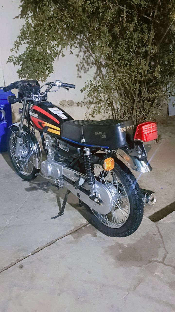 سلام عليكم دراجه نامه صار 6ايام معمره بعده عل سحك سكنر بسمي، 7ورقات سعر مليون او50 لما يشتري لا يتعبني***********
