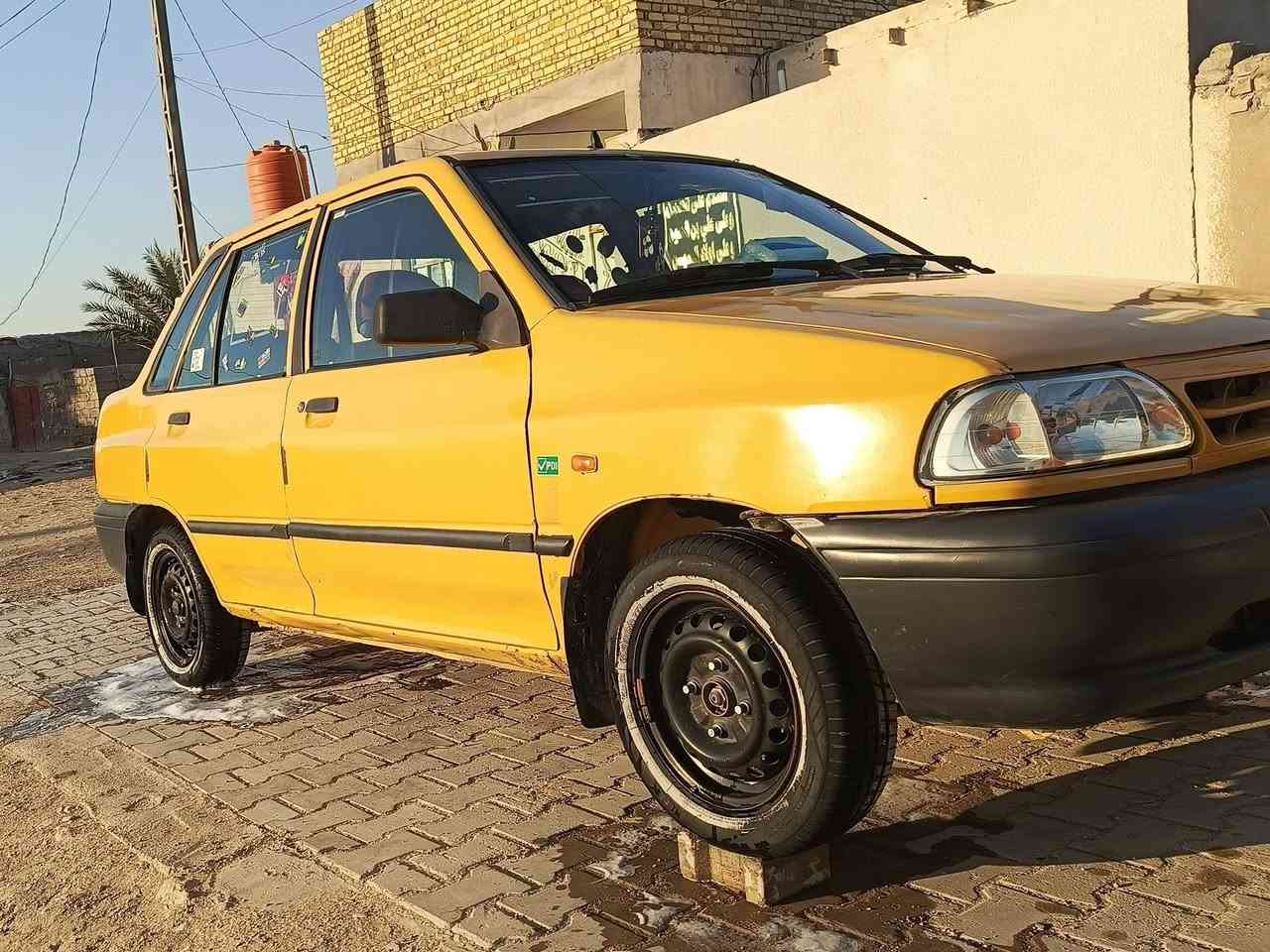 إسلام عليكم سياره سايبه البيع مكفولة مكينه وكير حداديه موديل الافين ولثنعش تحويل مكان واسط ***********
