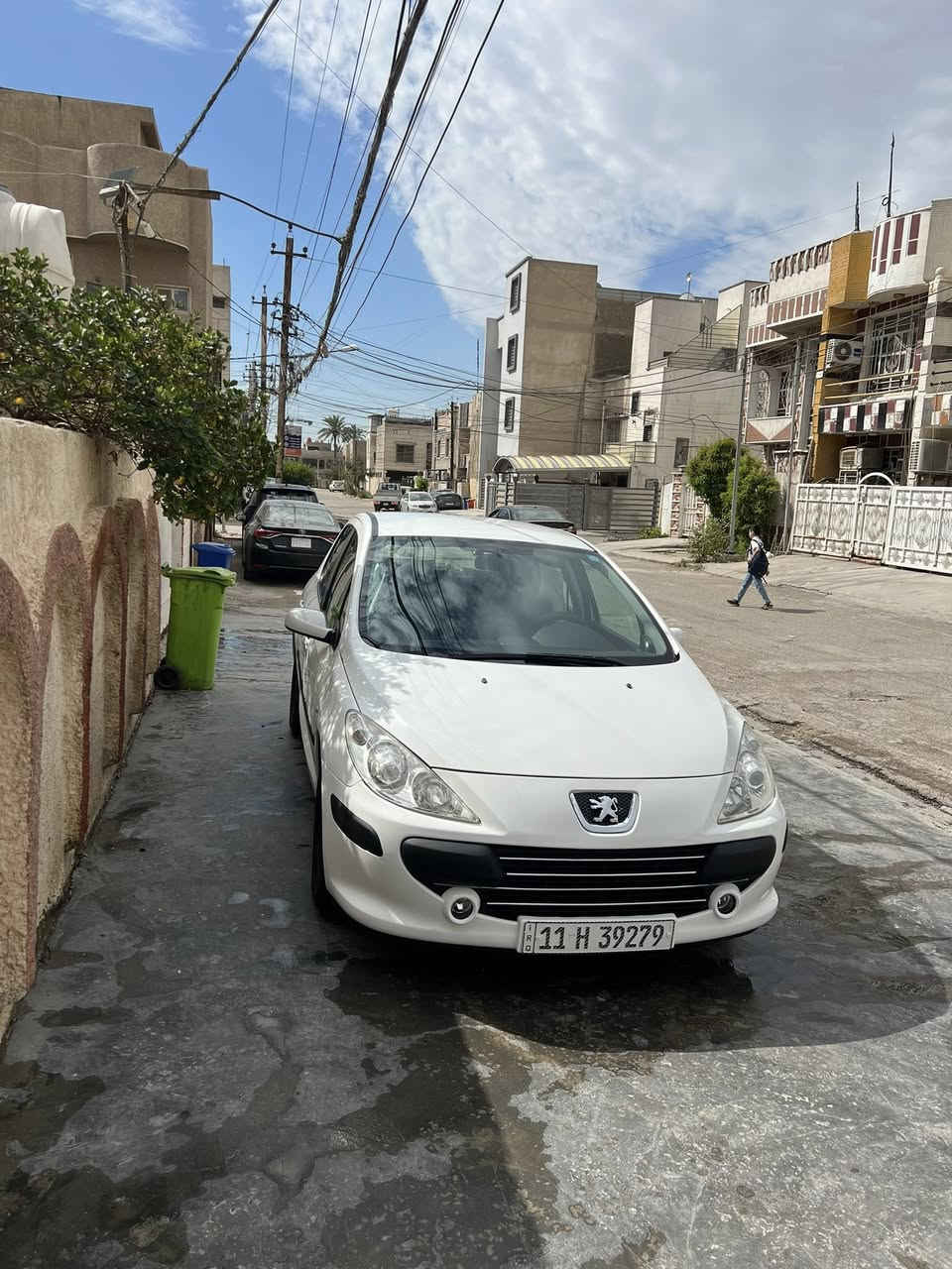 السلام عليكم
بيجو ٣٠٧ دزاين موديل ٢٠٠٨
السياره جديده
تخم تاير جديد
صدر امامي خلفي 
كهربائيات بلاديه
بيه صبغ دعاميات اماميه وخلفيه 
السياره بلاديه
رقم بغداد الجديد بأسمي 
السعر ٦٧وبيه مجال
للاستفسار: ***********
الأثير ***********
العنوان بغداد الكراده
متواجد على النت
