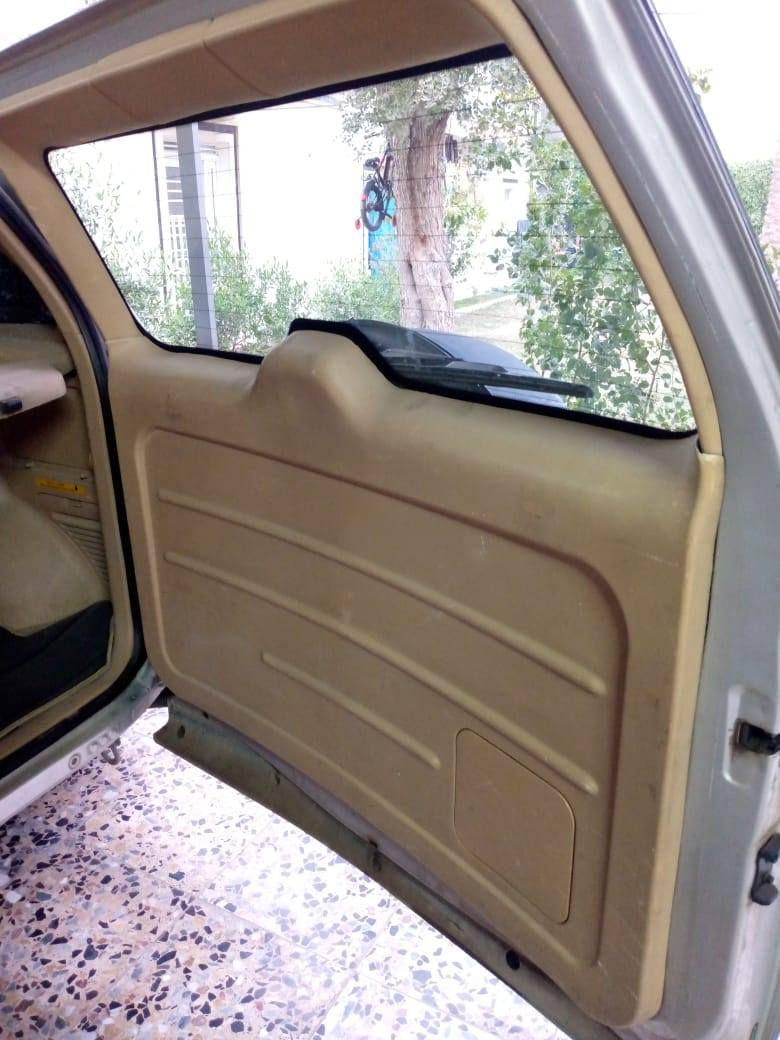 تيكو موديل ١٤ سياره جاهزه مكينه كير تبريد تخم تاير  صدر سياره كلشي بيهه شغال  موصفاتهه معروفه سونرها موجود بيهه خشم بنيد  من اخذتهه من مره ومممصلحته مبدله بنيد يم شركه وقديم موجود مكاني بغداد قرب فلكه سلمان باك *********** سعرها ٧٢ بسمي هزيه ورقام جدد بغداد, العراق
