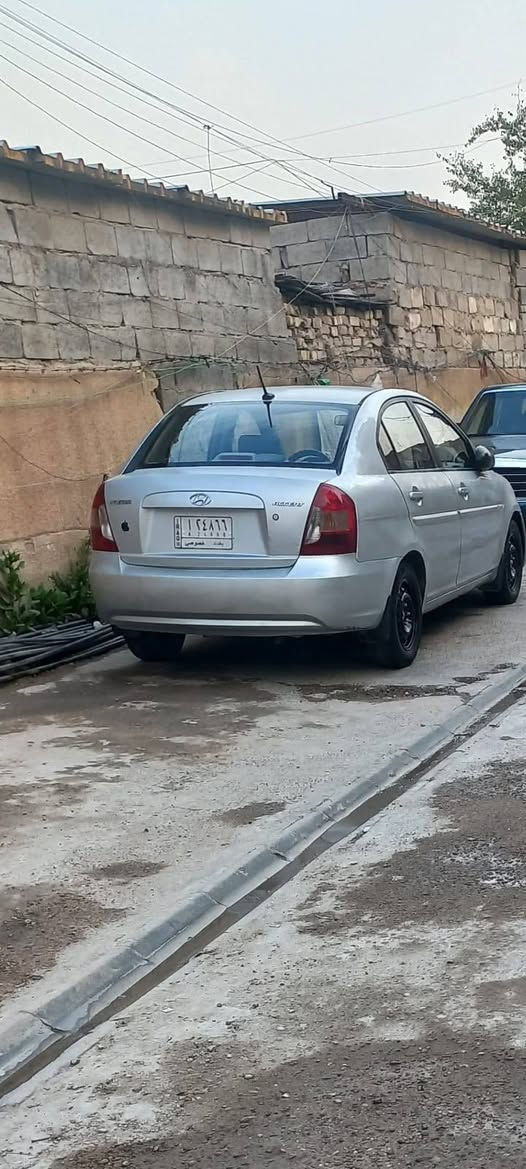 اكسنت 2009وارد امريكي ليبل واحد حادثه  جاملغ خلفي  ويرباك البرده الخلفي طاك
مكينه 1600  بس بيه تنقيص هو كل الاكسنت يجي ينقص الأمريكي  
اتخم تاير  جديد قبل 10ايام 
 مكفوله لغود وشواصي 
 مابيه اي نقص 
جاهز ع آخر حبايه سياره مال بيت 
 مال موضف من الشعله المطار بغداد ع ايد وحده
 مكاني بغداد الشعله 
رقمي ***********
