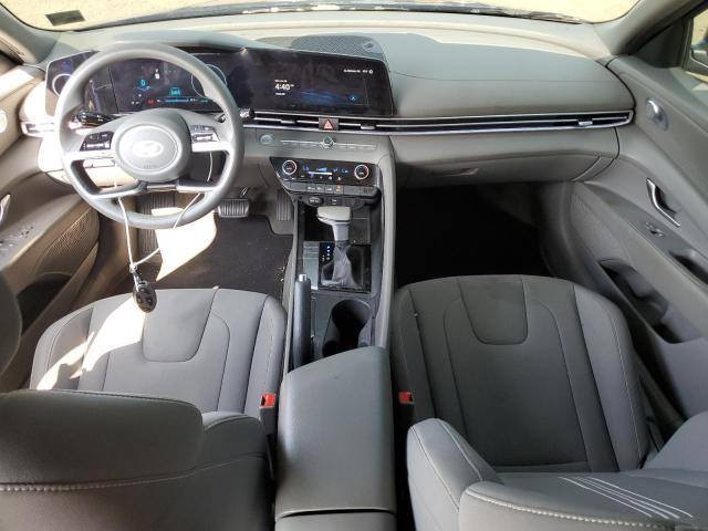 انترا ٢٤ مرقمه بغداد كامله
نص فول 

ماشيه ٢٥ 

بصمه وشاشه متصله

السعر ١٧٠ وبيها مجال

مكان بغداد المدينه

تواصل ***********
