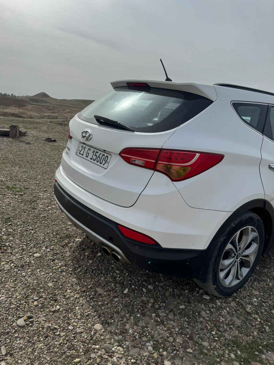 سنتافي 2014 للبيع كلين شرط
السعر 173 وبيها مجال 
مكان السياره كركوك لتواصل على الرقم 
***********
