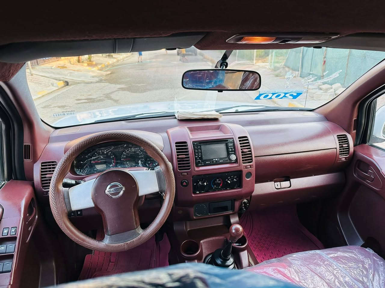 نيفارا موديل ٢٠٠٩ مواصفات SE داخل احمر شاشة كاميرا حساس خلفي سيارة بيها شبرين صبغ جاملغ خلفي باقي مكفول كفالة  محرك گير بشرط گير عادي سيارة بسمي شرط تحويل دفتر بنزين موجود ٤ طايرات جديد صدر جديد سعرها ٩٧ بي مجال بسيط عنواني كركوك اسكان ورقة فحص موجود 
اسيا   :  ***********
كورك :***********
