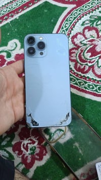 ايفون 13برو ماكس الجهاز مثل ما موضح كدامك 256 قيم بما يرضي الله واني خ...