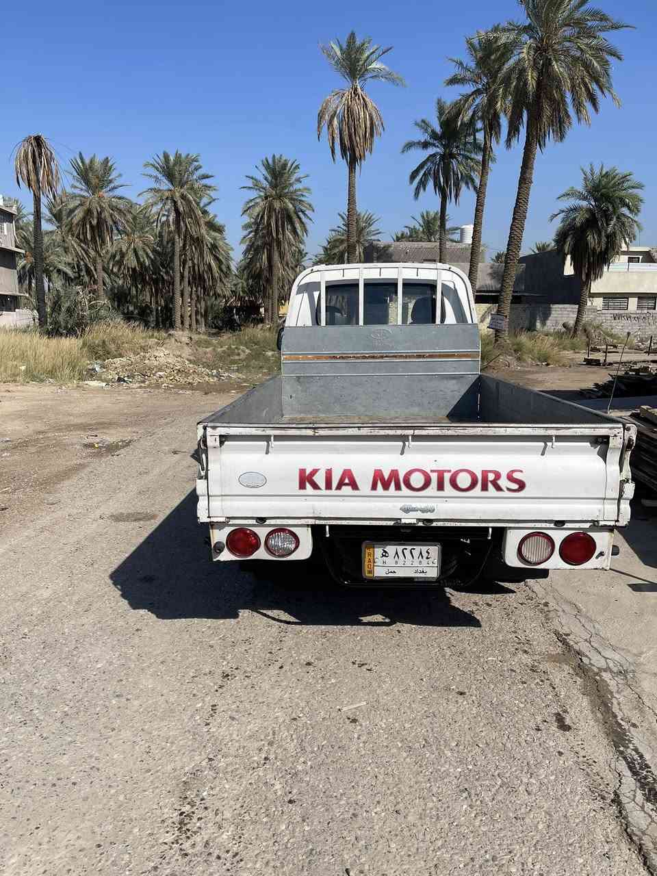سلام عليكم كيا البيع فقط موديل2018بكان سياره بغداد ***********
