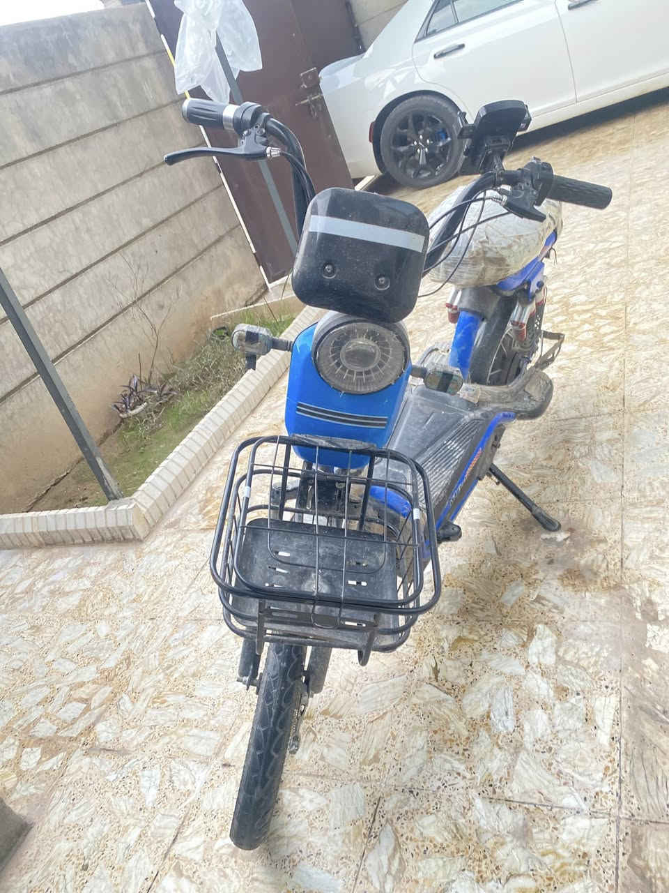 السلام عليكم دراجه شحن للبيع حجم24 موديل24 بطاريات وكهربائيات فول السعر200 وبي مجال كركوك حي العسكري
***********
