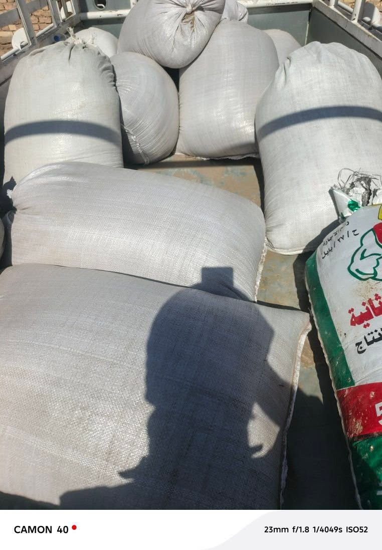 يتوفر سماد حيواني مع زميج شط نضافه فول تعبا بجياس توصيل الباب البيت للستفسار ***********
