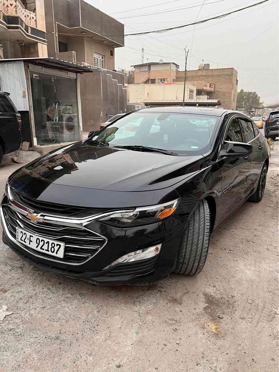 السلام عليكم اخواني الاعزاء عندي ماليبو موديل (2022)للبيع فقط السياره وارد امريكا ضررها فقط بنيد سطحي بدون دواخل بدون بحيث راديتر بلادي وباقي السياره مكفول من الضرر والصبغ مواصفات LT2 تجي بانوراما قطعتين تبريد تشغيل عن بعد حساس تايرات تدفئة كشنات كشن السايق كهرباء محرك 1500 تيربو كير ومحرك بشرط مكفوله ماشيه (84) الف كيلو مو ميل السياره كلش حلوه ومكفوله من ناحيت كهربائيات اي كلوب ممشتغل بيها مكان السياره الاعظميه السياره بسمي السعر المطلوب (12800$)وبيها مجال لطيبين للمعلومات اكثر الاتصال *********** بغداد, العراق
