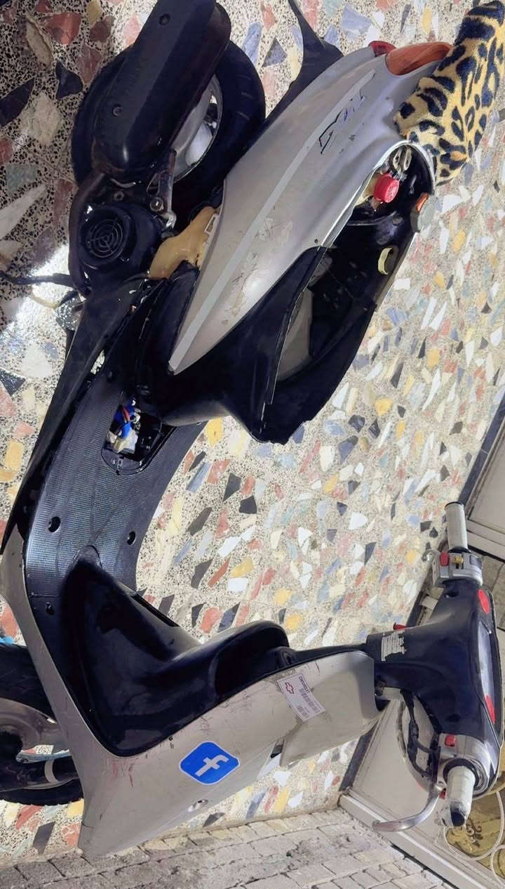 دراجه عصفوري 60 دراجة نضيفة شلعة معدل خير من الله كهربائي كلهة كاملة مكينة مامفتوح سعر 250 مكان بغداد عبيدي اتصال *********** استفسار
