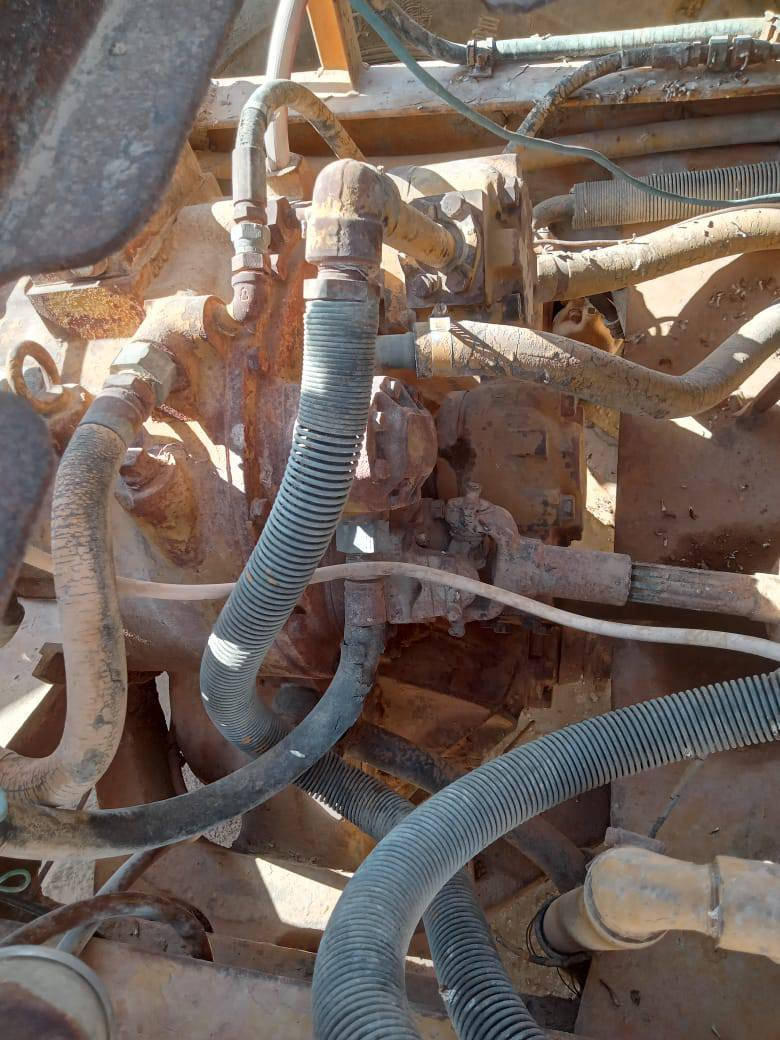 السلام عليكم موجود عندي كير شفل ٧٠ شغال وموجود اكسل شفل ٧٠ وموجود تركم كلهه للبيع مال تفصيخ واسعار جو لسوك وياله حجم ٨٠ شرط نضاف للبيع ليريد يشتريهه يتصل الرقم ‏‪***********‬‏
