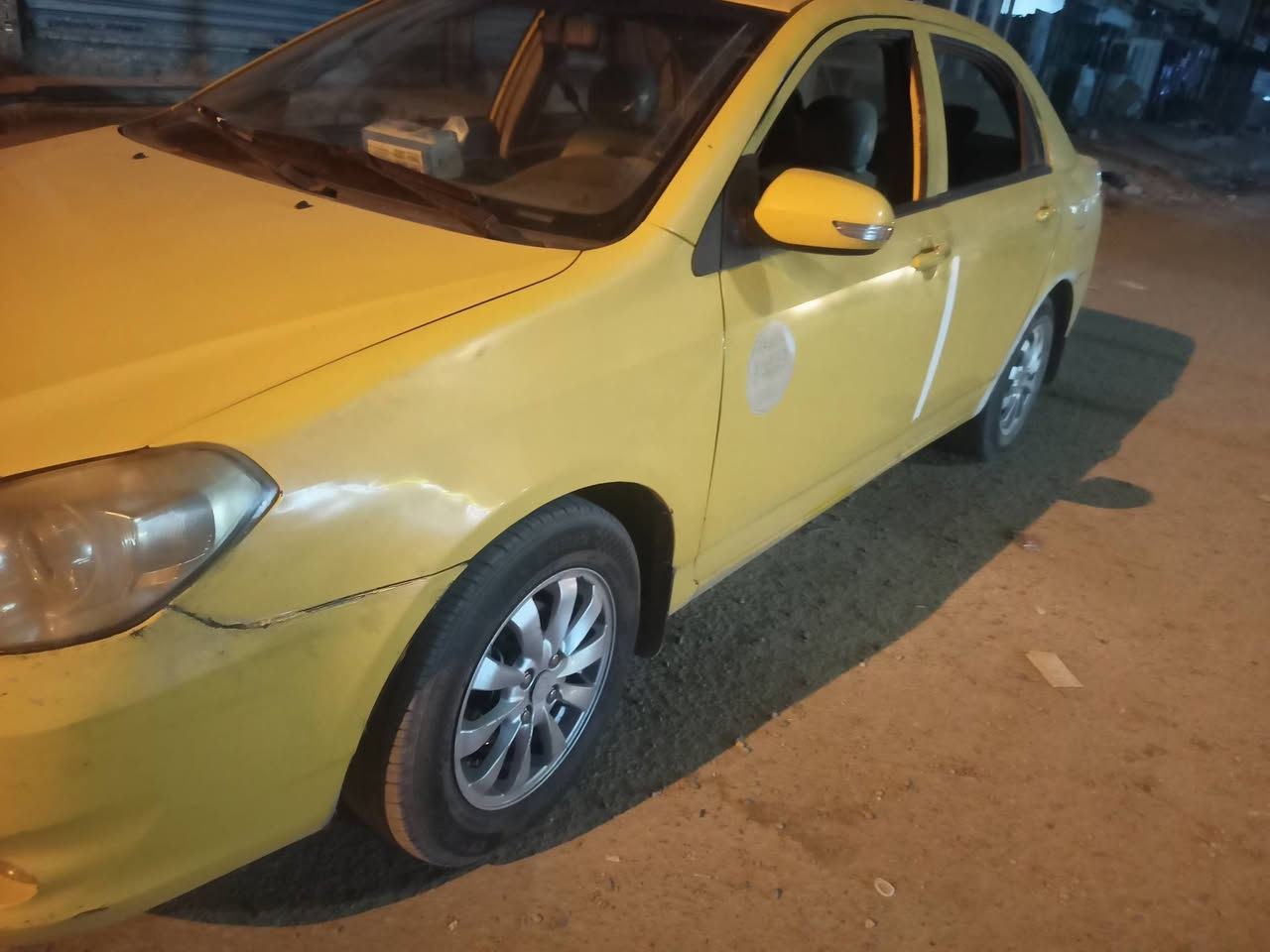 بيوايدي للبيع موديل 13 يرادله ترتيب وبيه طخه بل بابين موضحه بل صوره السعر 40 وبيه مجال *********** مكان سبع البور اني مكلف بنشر
