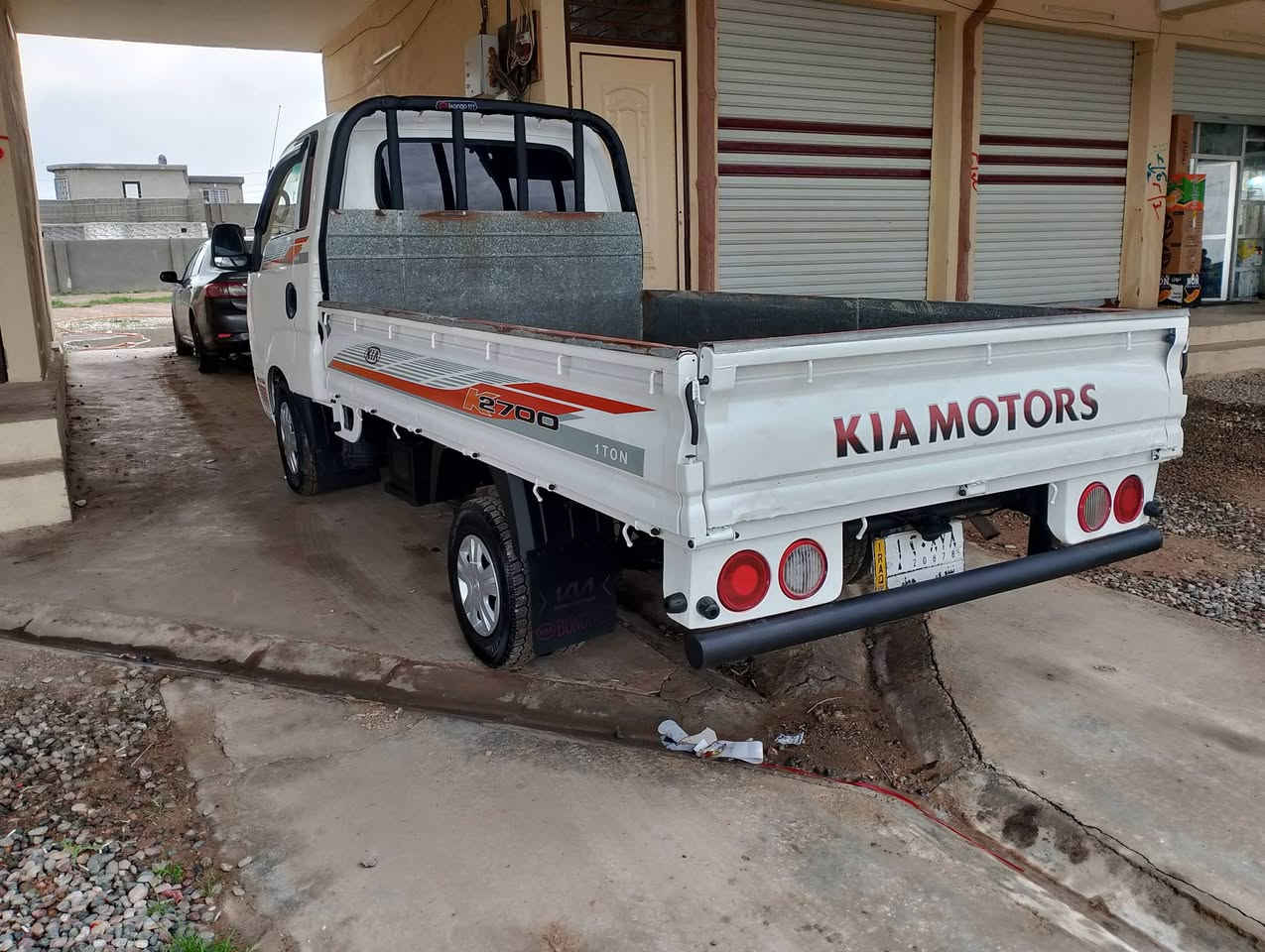 السلام عليكم للبيع كيا موديل 2006 رقم نينوى سنويه 2027 سياره مال جناي محرك شرط شاصي شرط سياره حيل نظيفه مكان السياره الموصل مفرق خورسيبات.   ***********
