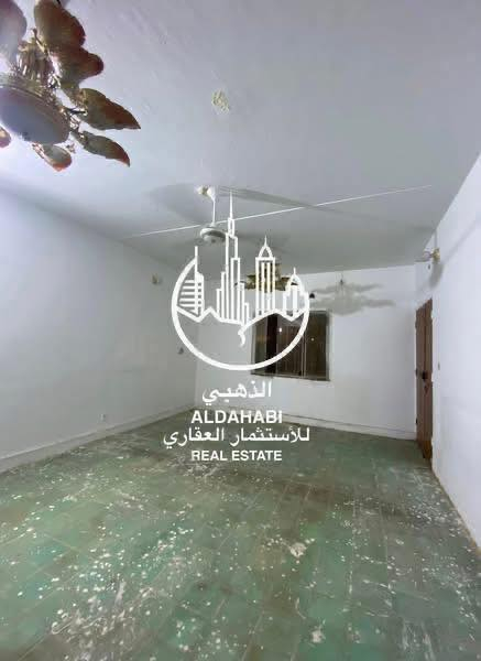 للايجــــــــــــار ✅
.
بيت للايجار في دور الهندية الجديده ركن طابق واحد موقع ممتاز  
.
مواصفات البيت / 
ثلاث غرف منام ، صاله ، استقبال ، كراج كبير ، حديقه 
مطبخ ، صحيات داخليه و خارجيه 
.
سعر الايجار 850

#مجــــــاز_قانــــــــونيــاً
—————————————
#ملاحظه لعملائنا الكرام يتوفر لدينا عروض عقاريه بيوت للبيع والايجار في كافة مناطق محافظة البصره كذلك يتوفر لدينا بنايات تجاريه للبيع في مناطق ممتازه بوارد شهري ممتاز 
‏‌‎ للمعلومات اكثر التواصل على الرقم الموضح او زيارة
الموقع 
البصره_ شارع عام حي الزهراء _ قرب مستشفى النفط
***********

#عقارات #بيت #دار #للبيع #استثمار #البصرة #العقارات #الجنينه #الطويسه #كورنيش_شط_العرب #ايجار #بيع 
#مركز_البصرة
