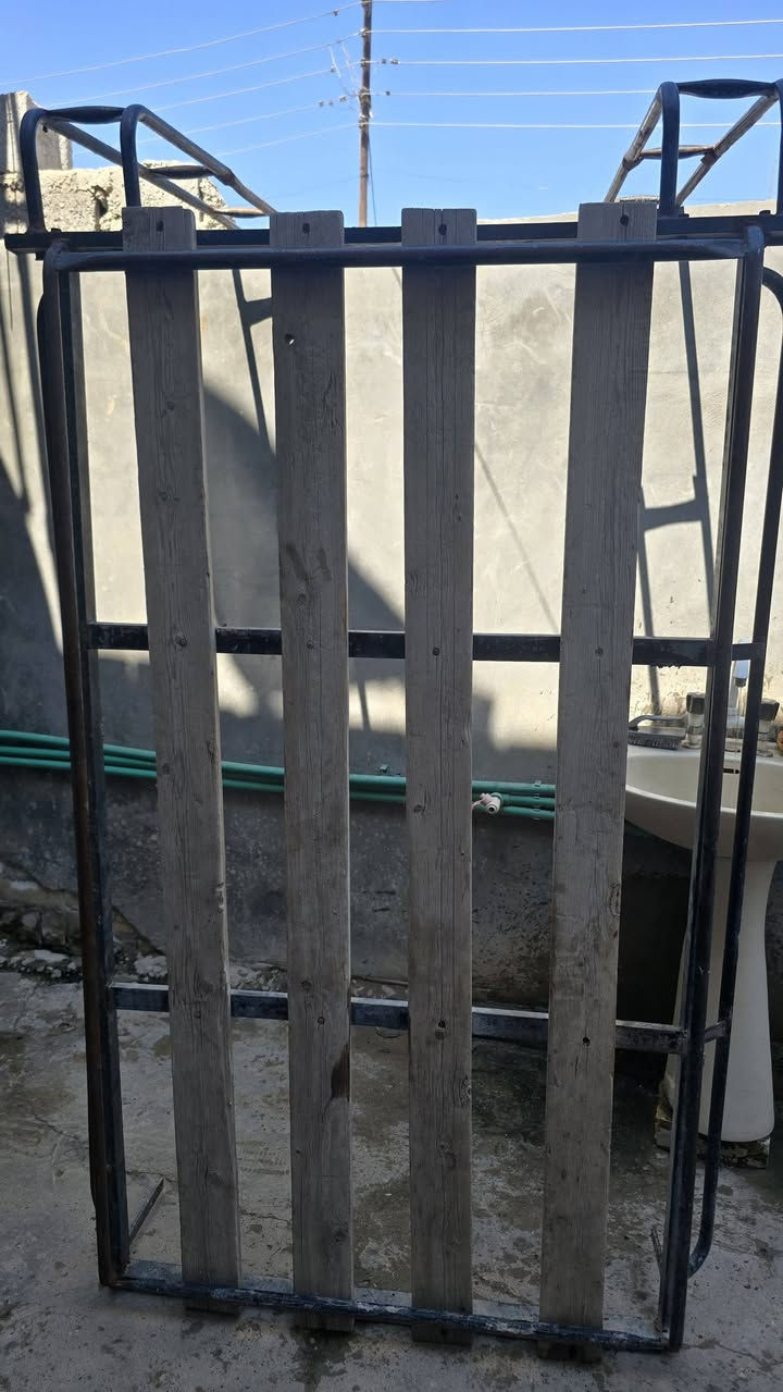 سلام عليكم ورحمة الله وبركاته
ماشة مالتكتك18و سيباية أم الدرج مال تكتك سعر الماشه50وسعر السيبايه60 الشراي يتصل ويدلل ***********
