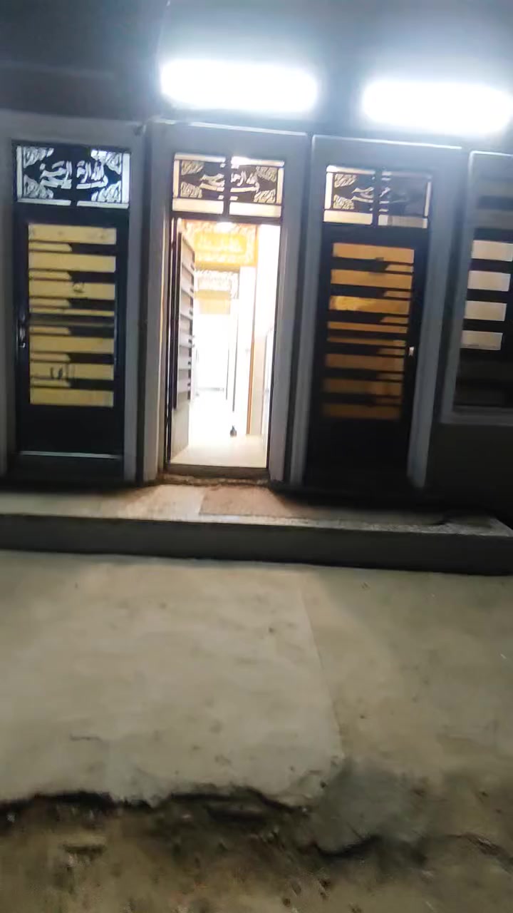 السلام عليكم
مشتمل طابق ارضي للأيجار سبع قصور شارع ابو علي
على الشارع العام نفسه بناء حديث ومتعوب علي فول كامل من كشي اي نقص مبي
الفيديو موضح التفاصيل
عائله صغيره لمعلومات اكثر مراجعه مكتب الرحمن للعقار او الاتصال على الارقام التاليه 
***********
***********
***********
