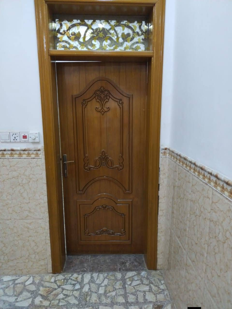 دار للايجار 100 متر طابق واحد حي النداء منطقة ال52 نظيف جدا الايجار الشهري 300 مقدمة ثلاثة اشهر أي استفسار الاتصال بالموبايل *********** او مراجعة مكتبنا الكائن شارع سلام جامعة مقابل مركز الشابندر للتجميل بإدارة سيد سالم الموسوي...
