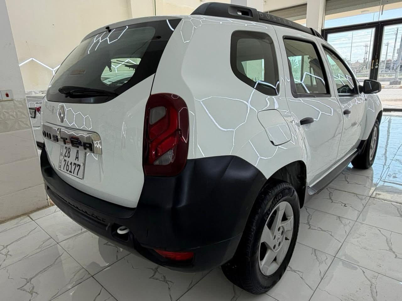 رينو داستر 2018
حجم المحرك 2000cc
ماشية 89000 كم
الحالة جيدة بيها باب الراكب الأمامي عالبارد وطخات بسيطة بلا صبغ 
تبريد فول شغال 
سعر السيارة أدخل خاص وتدلل او اتصل على 
***********
***********￼
