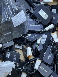 لدينا مفرد وجمله سعر 45 رقم تليفون07902200678