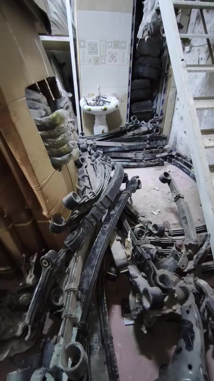 الشركة العالمية علي الفريجي لجميع قطع الغيار الهايس ونيسان
كسره وعطش المدخل الثاني شارع الكورسات
توصل إلى جميع أنحاء العالم
***********
***********
***********
