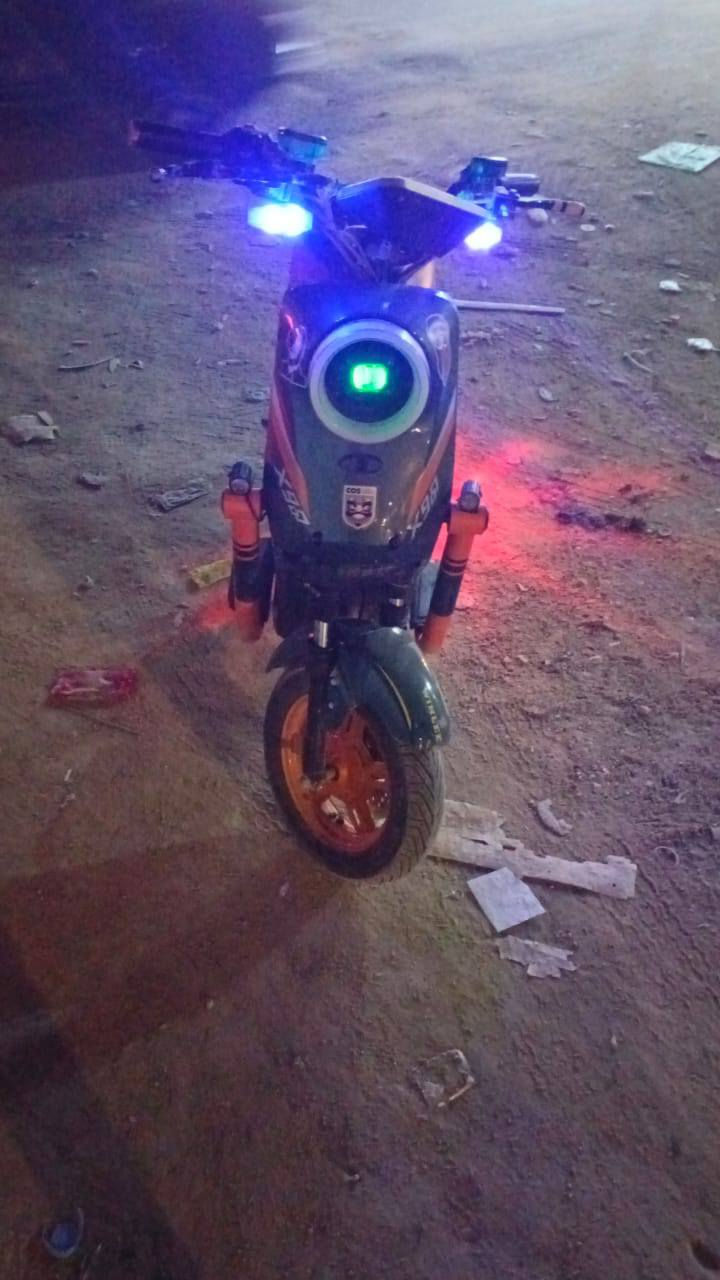 سعر 350 وبيها مجال دراجه مقفوله ***********📞
