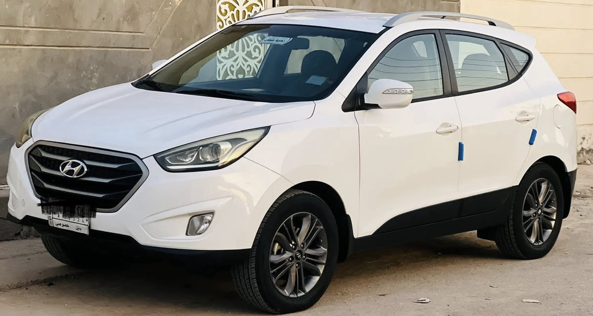 توسان موديل 16 خليجيه رقم بابل سنويه لل 27 جديده مكينه كير تبريد حداديه تخم تاير كله جديد ربع ماذب ع سياره السعر 164 وبيها مجال  ***********
