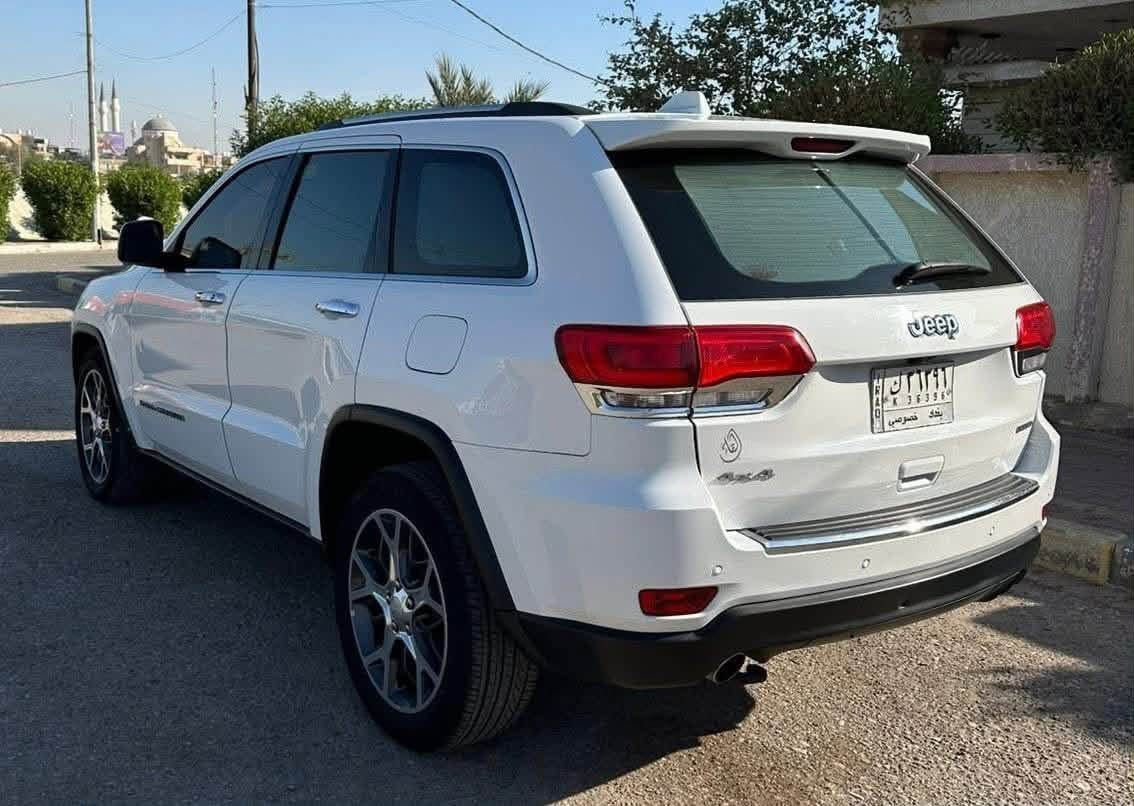 السلام عليكم للبيع مرفق السونار خليجيه رقم بغداد موديل 20190/7711991120/***********
