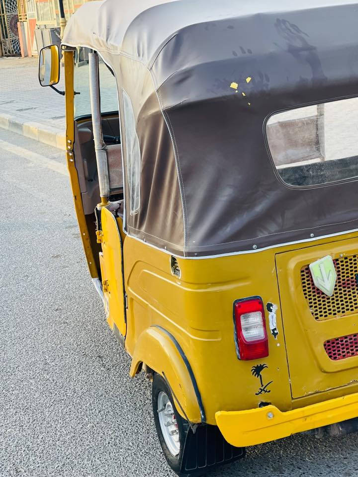 سلام عليكم تكتك البيع 2021  شهر 6  تكتك نضيفه مكينه مفتوحا كشره شوف العين تكتك تخم تاير توني بيد الضفيرة رقم ***********
