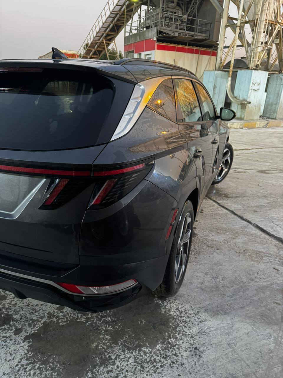 السلام عليكم توسان 2022  sel+
الحادث ( باب سايق صبغ و جاملغ
امامي تعديل بارد )
مواصفاتها 
⭕بصمه
⭕جنطه كهرباء
⭕دشبول ايباد
⭕تبريد تدفئه كشنات
⭕كشن كهرباء
⭕حساسات
⭕رادار  تحديد مسار
⭕فتحه سقف
⭕ويل حجم ١٩
⭕قياده شبه ذاتيه
⭕سماعات bose
⭕اشاير مري
⭕داخل بيانو اسود
⭕كير عصا

رقمها قادسيه جديد باسمي مداور ثاني يوم 
مكاني ديوانيه مركز المدينه سياره  جاهزه من كلشي تايرات حداديه تبديل دهن 
سعرها 187 وبيها مجال
سعرها مناسب جدا
***********
***********
