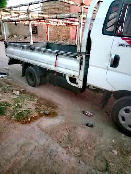 #اسلام #عليكم
**:: كــيـه بــنـكو  مـوديـل: 2009

**:: رقـــم واســـــط  : دولـي  

**:: سـنـويـه مـجـدده ال: 2027

  **:: سـيـــــاره مـكفـولـه كـفــالـه عـامــه

**:: مــكـيـنـه 2700 سيـاره جـاهـزه عل وضـع الشركه بلادي **:: 

**: الــسـعر $85 ورقه وبــيه مجـال**

ألأستفسار..  *********** علاوي ال جبار 
مكاني *ذي قار *قضاء الفجر
