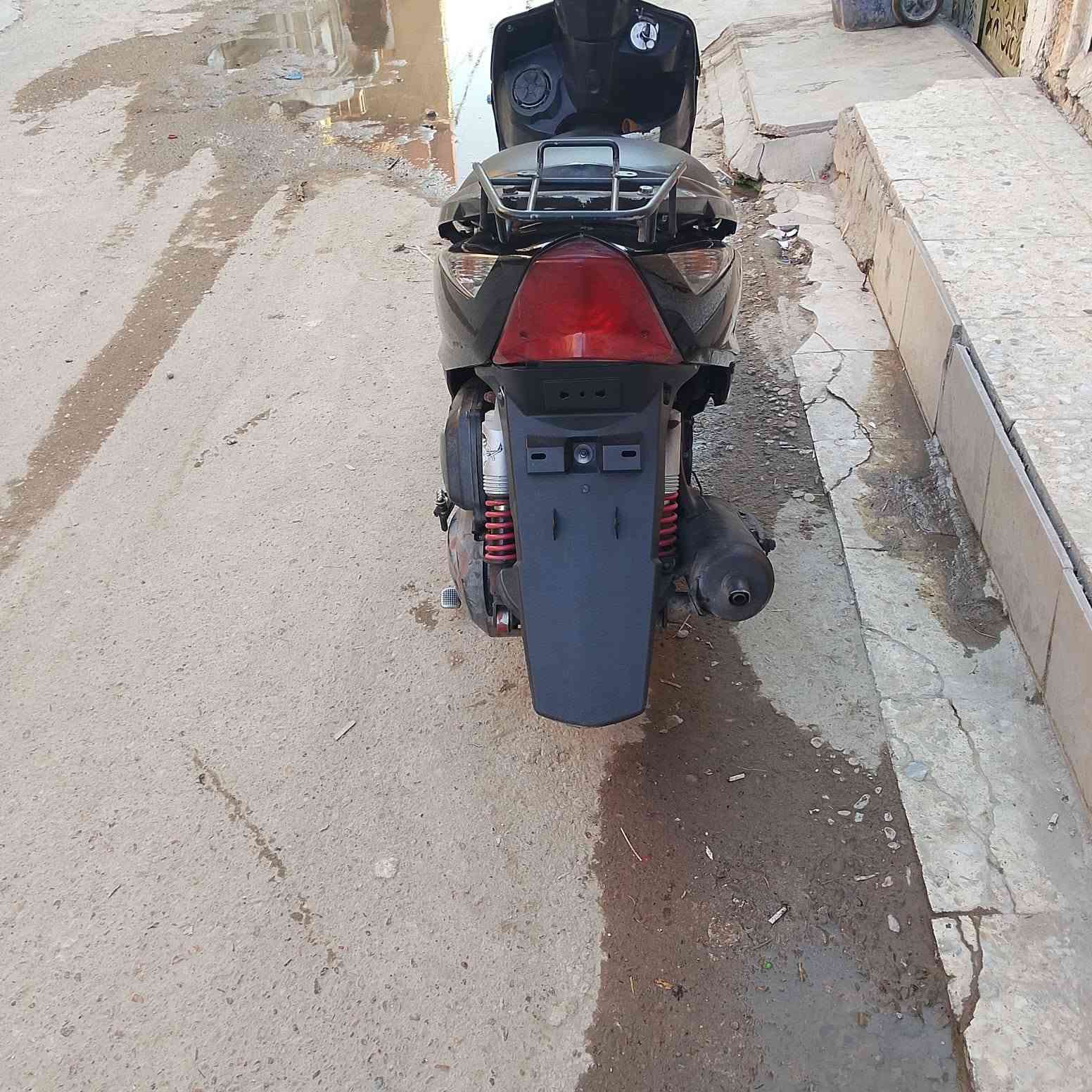 سلام عليكم متاح دراجه ماكس ثعلب سلف وهندر المكينة ناعمه مفتوحه شلعه ومعدل قفل ستيرن قفل صندوك كهربائي كلهه شغله وراق كامله السعر 425 المكان مدينة الصدر رقم الهاتف ***********
