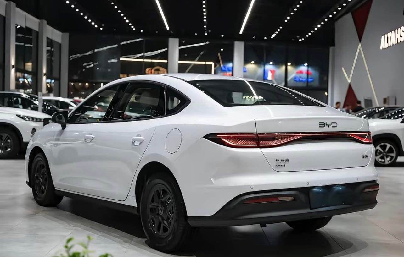 سلام عليكم

سيل 5 زيرو 

مرقم بغداد كامل بيه لوحات 

موديل 2025 

وباقي المواصفات المعروفه 

السعر 19,500,000

الاتصال 

واتساب ***********

‬  0775 554 6727‬ بغداد, العراق
