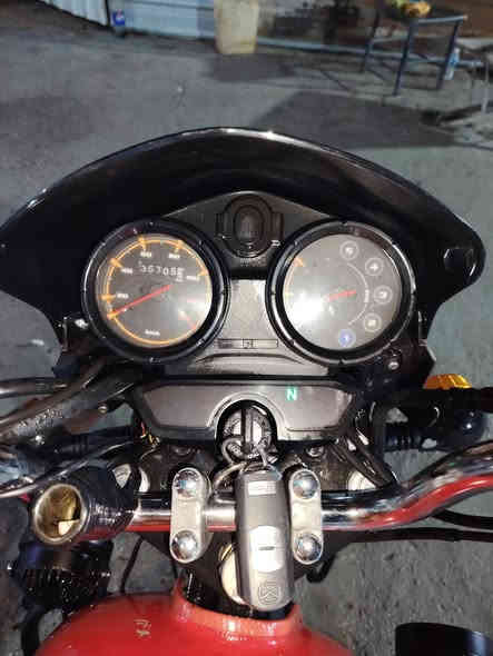 سلام عليكم دراجة 22شكل 23مبدل بوشه وبستم دراجة مكفولة لا تنقيص ؤلا تبخيردراجة نظيفة سعر 2،600 مكانه التاجي قرب جسر المثنى
هذا رقمي ***********
