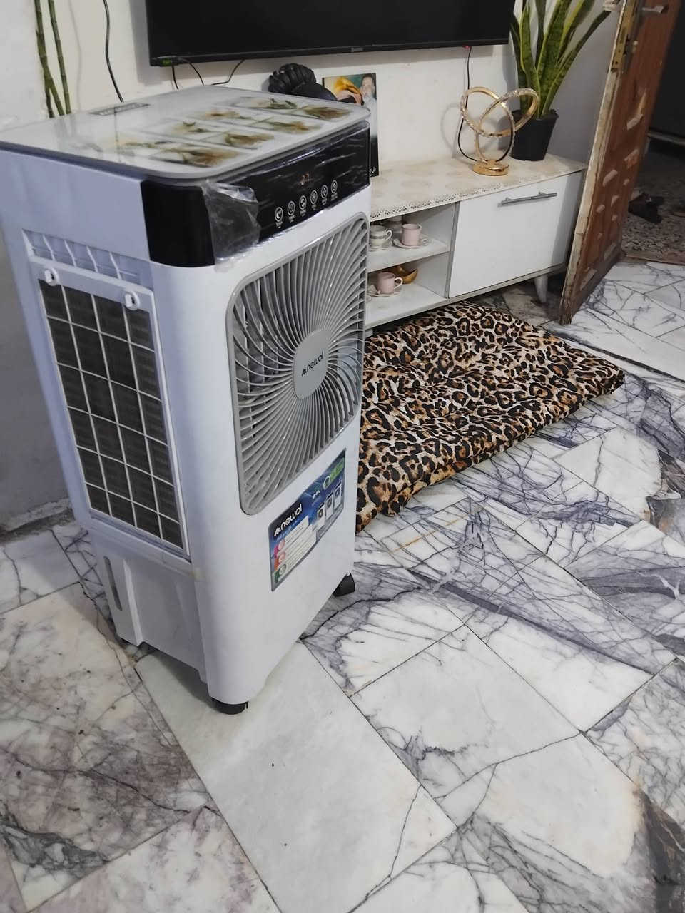 مرحبا غراض بيت للبيع كلمن وسعرة بالحرية جدد ونضيفات مستعجله على بيعتهن..التخم والجرباية تفصال...الدوشك طبي جديد


**إذا كنت صاحب هذا الإعلان وتريد حذفه لأي سبب، رجاءا أرسل رسالة إلى الدعم الفني**