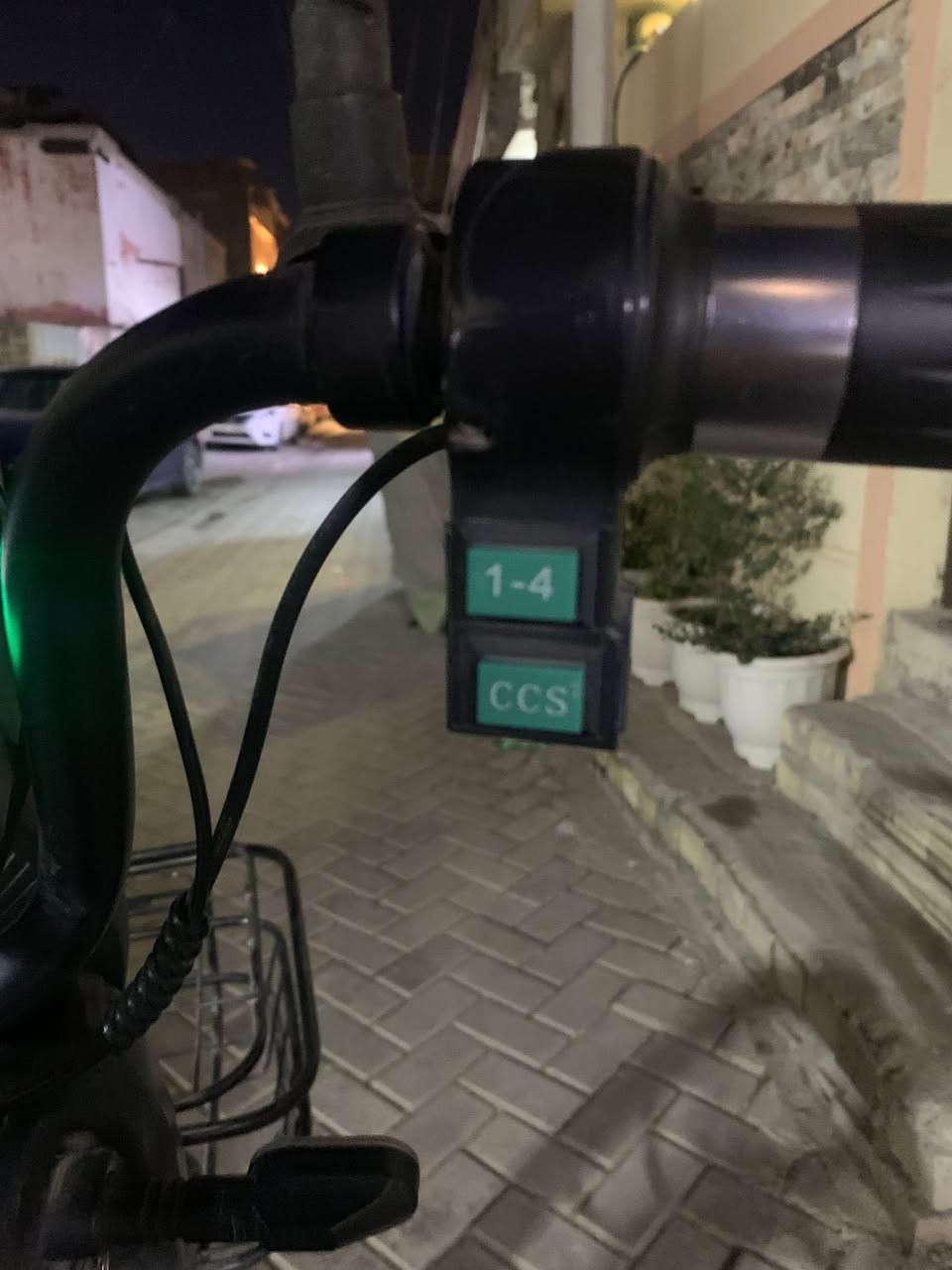 سلام عليكم
دراجه شحن للبيع

حجم20

سرعه 90

اشاير يمنه ويسره 

بطاريات 4 

مثبت سرعه 

سرعات 1-4

بك لايت

لايت عالي ناصي 

شاشه يبين بيه العطل 

السعر 300 الف 

الرقم : ***********

العنوان : الاعظميه
