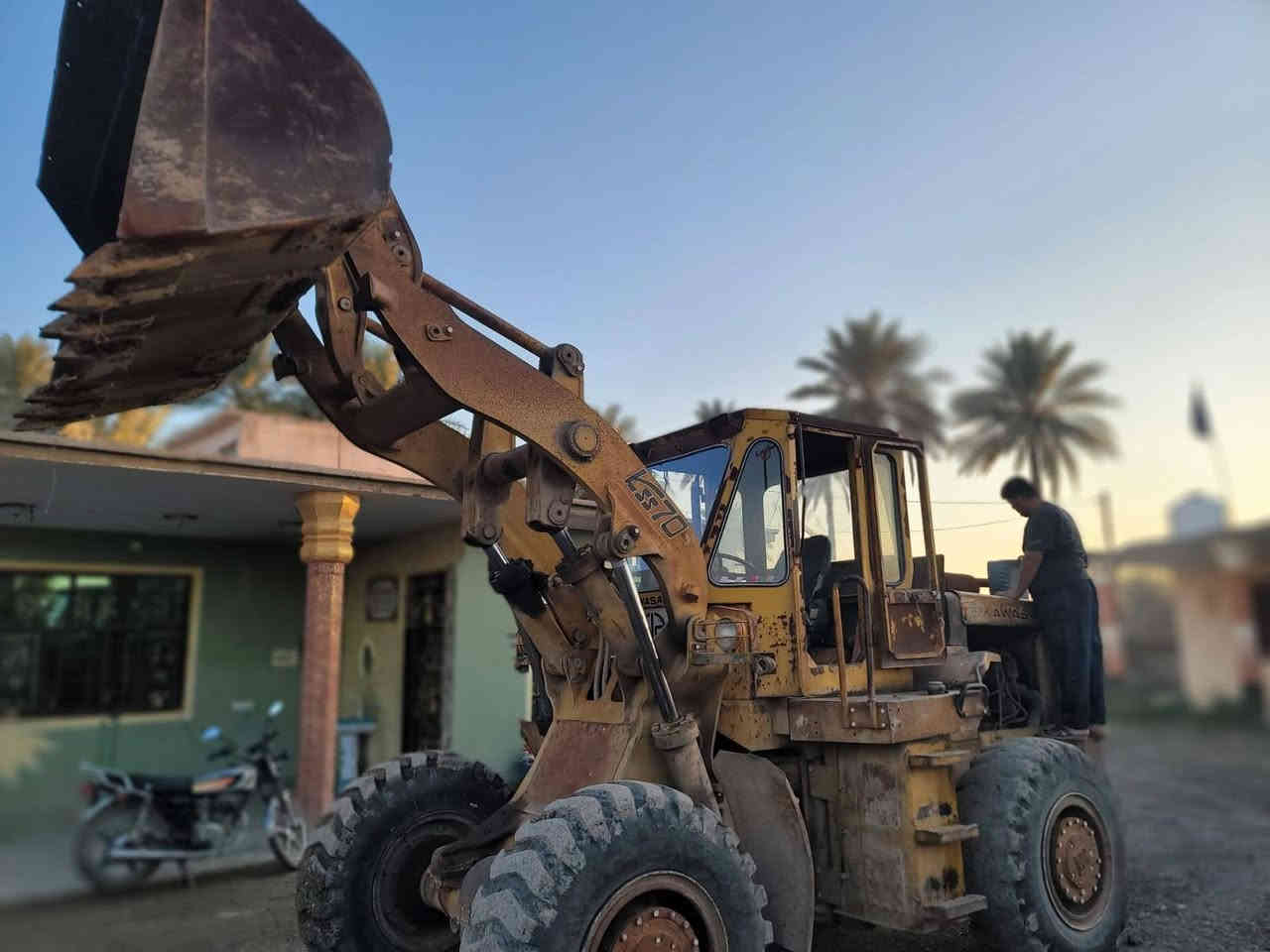 شفل كاوسكي للبيع مكفول كفاله عامه
مكينه جاهزه ماناقصه اي شيء

سعر 120وبيه مجال 

المكان ديالى الخالص 

بيع مستعجل رجائآ الما يشتري لا يدك ولا يعامل فدوه اروحلكم 

الرقم الهاتف: ***********

  واتساب فقط ///***********
